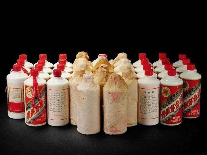 洋浦经济开发区老酒回收上门哪里回收(附近上门回收茅台酒）?